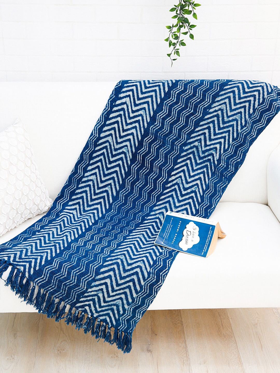 

Ariana Navy Blue & White Handblock Printed Cotton Throw