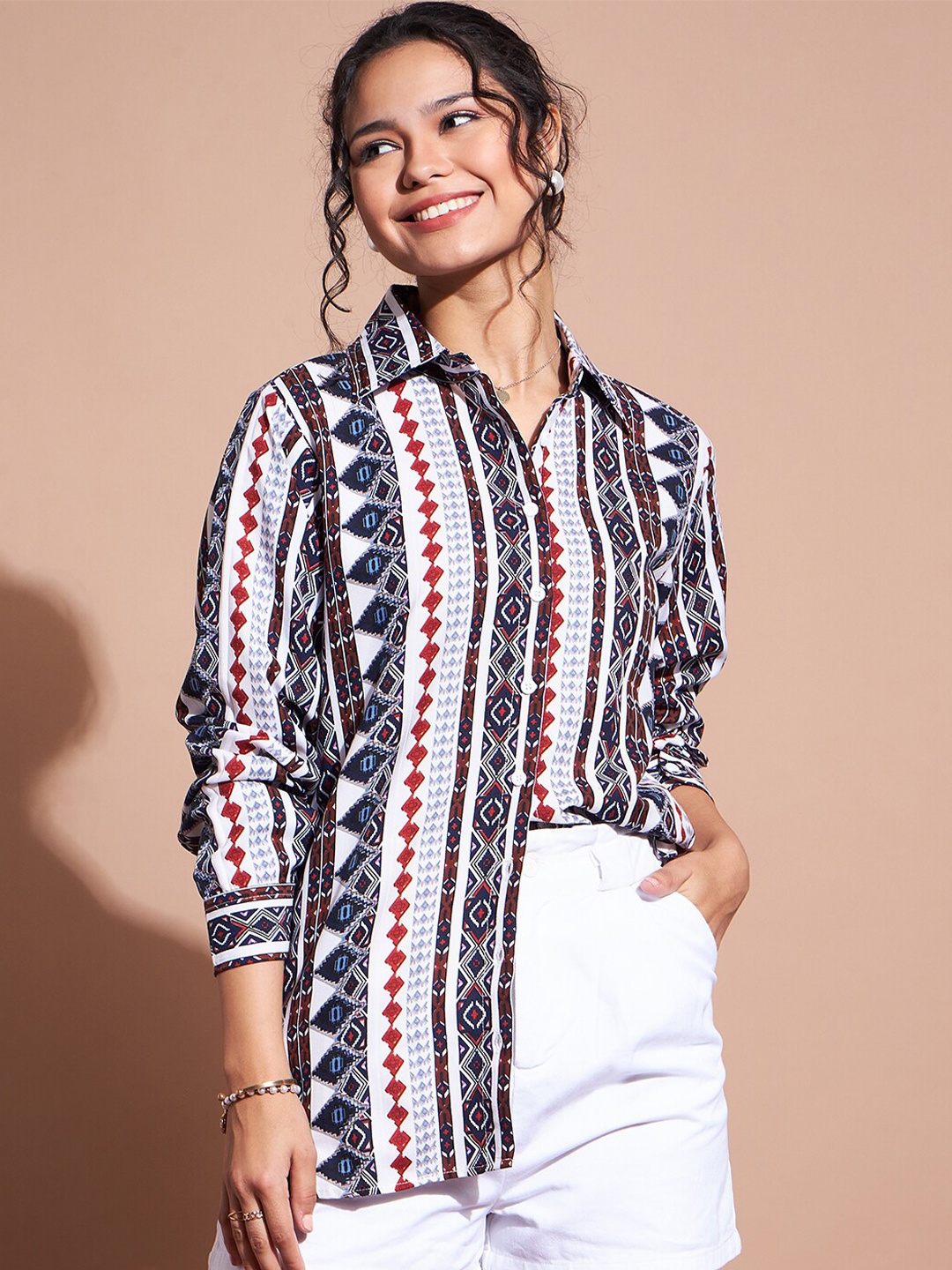 

DressBerry Geometric Printed Casual Shirt, White