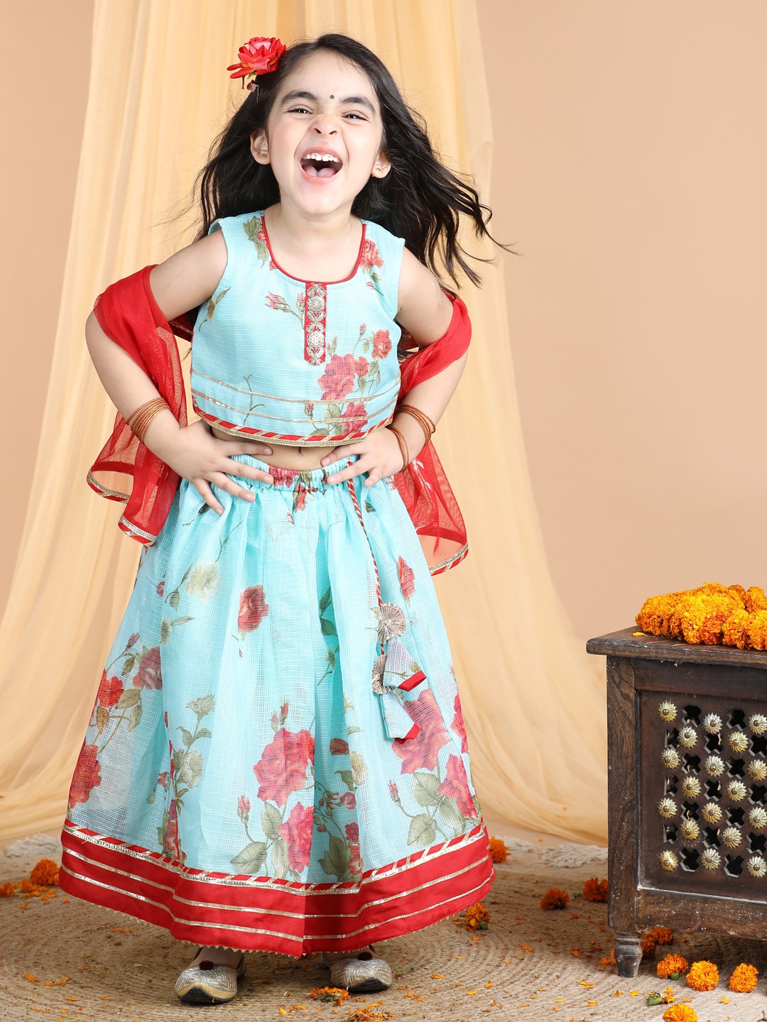 

Here&Now X Kinder Kids Girls Printed Ready to Wear Lehenga & Blouse With Dupatta, Blue