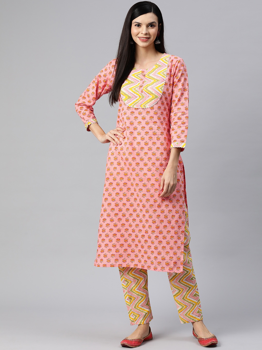 

Readiprint Women Pink Floral Printed Regular Gotta Patti Pure Cotton Kurta with Palazzos