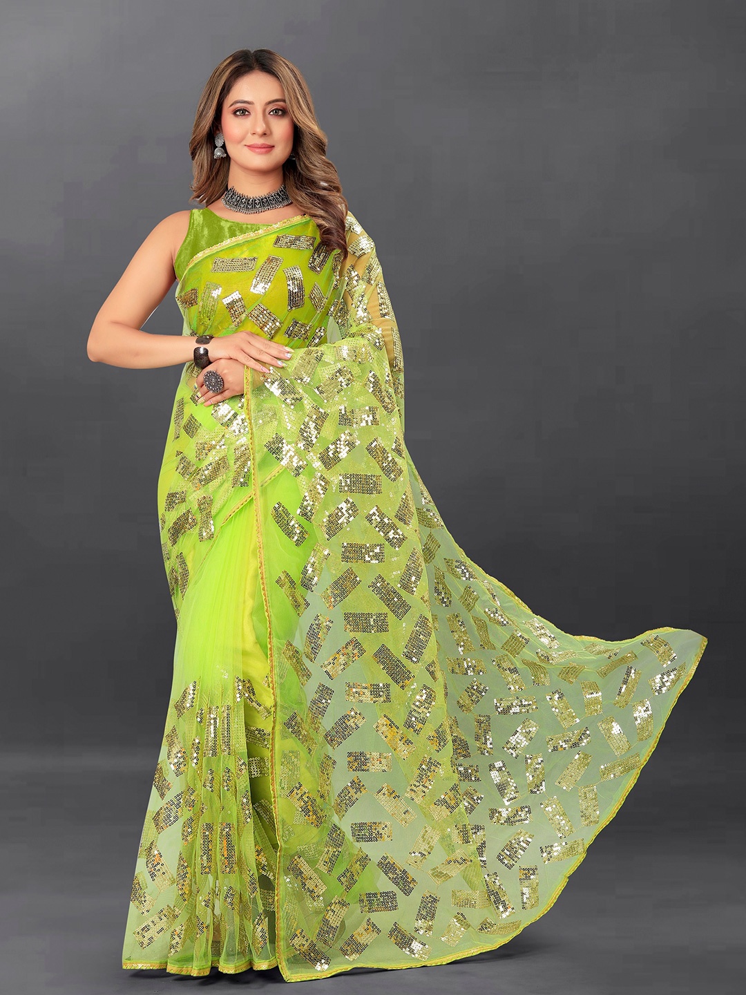 

BARKIYA CREATION Embellished Sequinned Net Saree, Sea green