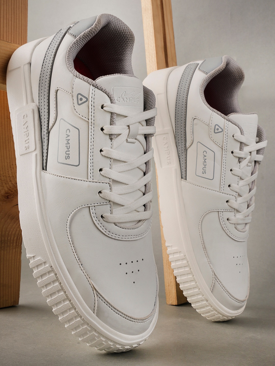 

Campus OG-10 Men Lace-Up Sneaker, White