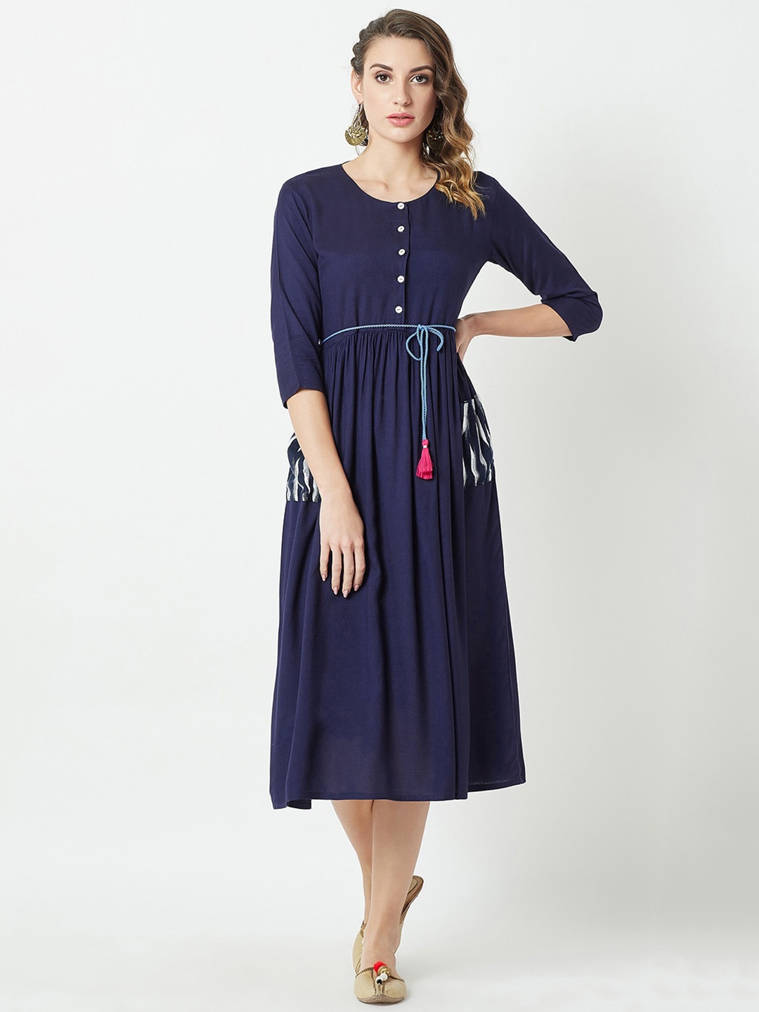 

DressBerry Navy Blue Round Neck Gathered Fit & Flare Midi Dress