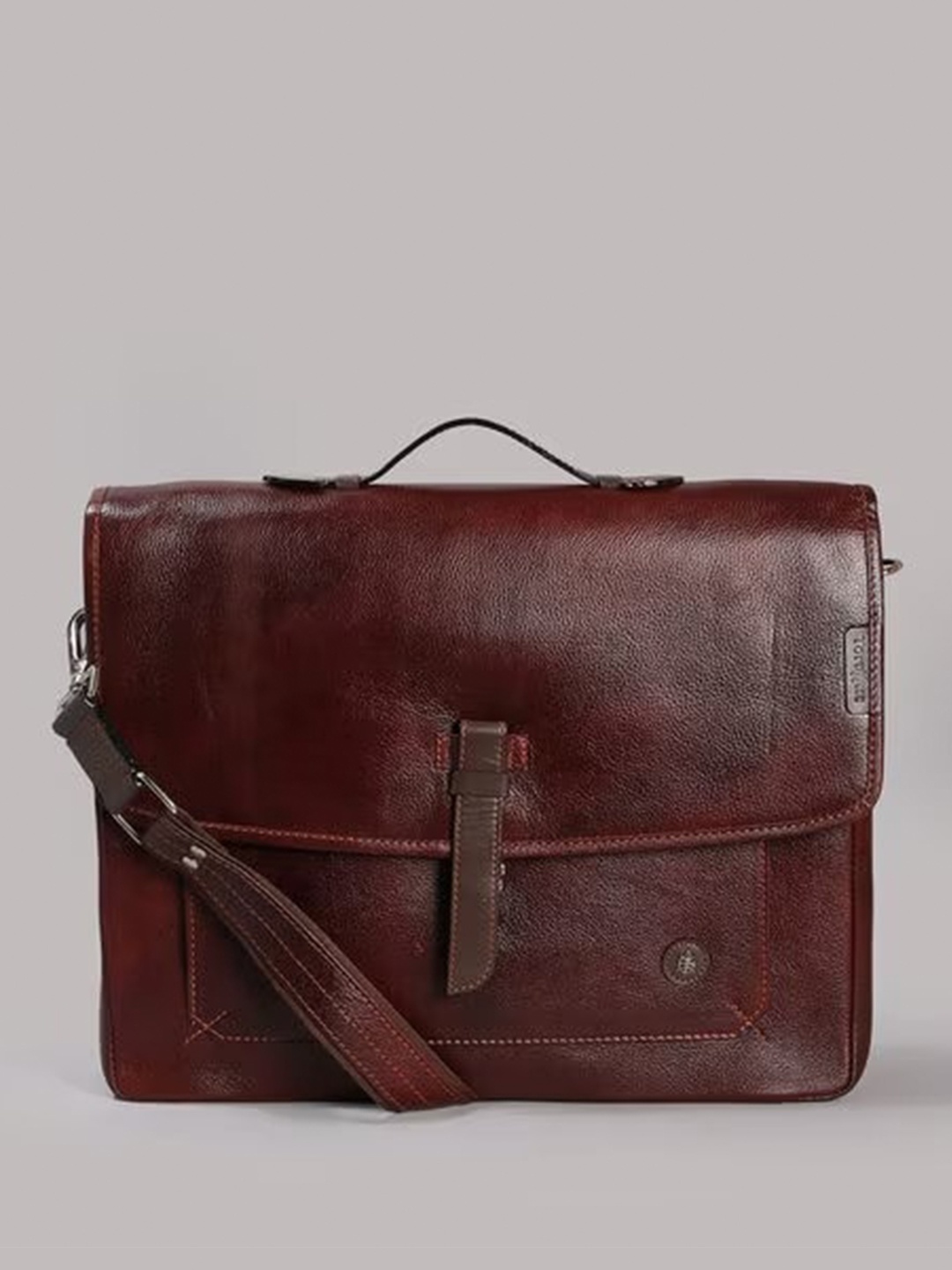 

Tortoise Unisex Leather Messenger Bag, Brown