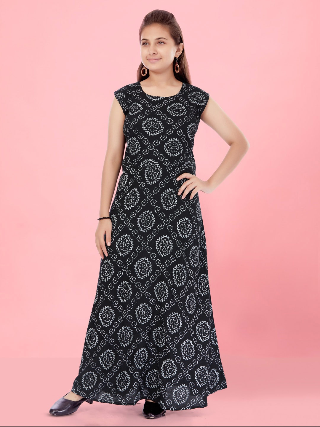 

Aarika Girls Ethnic Motifs Printed Round Neck Cotton Maxi Dress, Black
