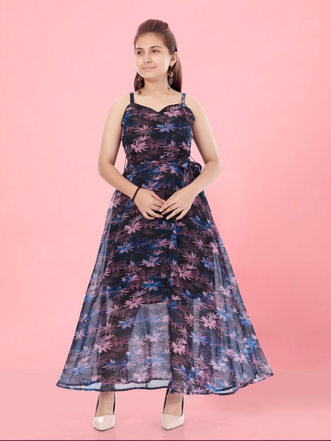 

Aarika Girls Floral Printed Smocked Detailed Maxi Dress With Belt, Black