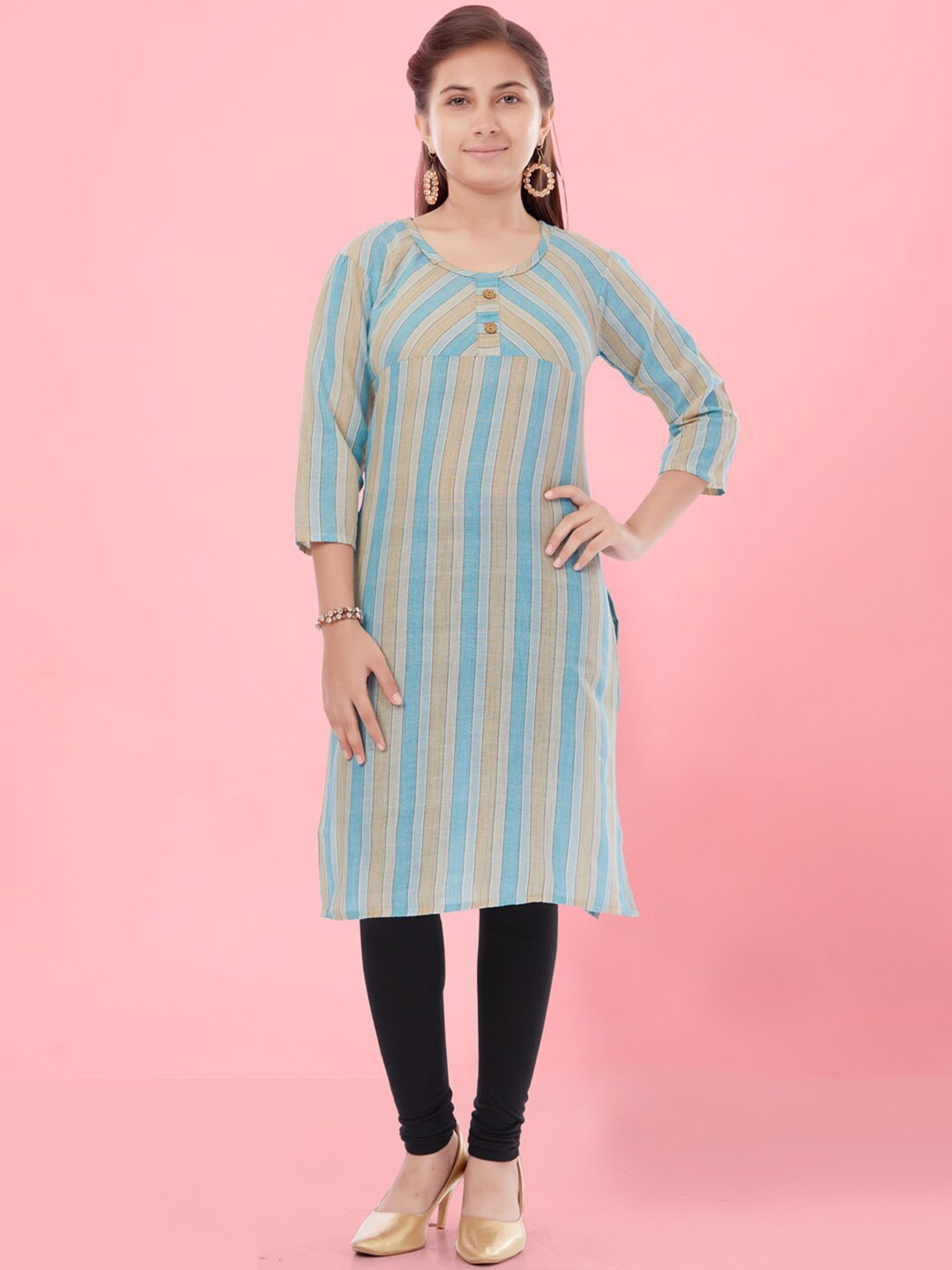 

Aarika Girls Striped Cotton Kurta, Turquoise blue