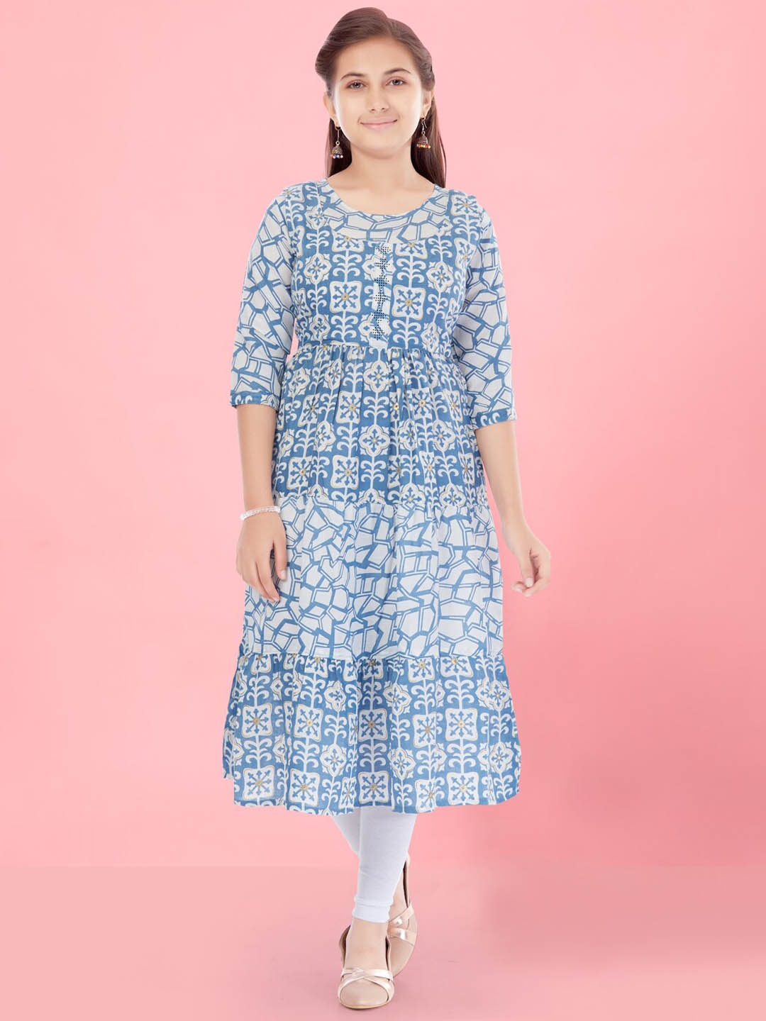 

Aarika Girls Ethnic Motifs Printed Pure Cotton Anarkali Kurta With Leggings, Blue