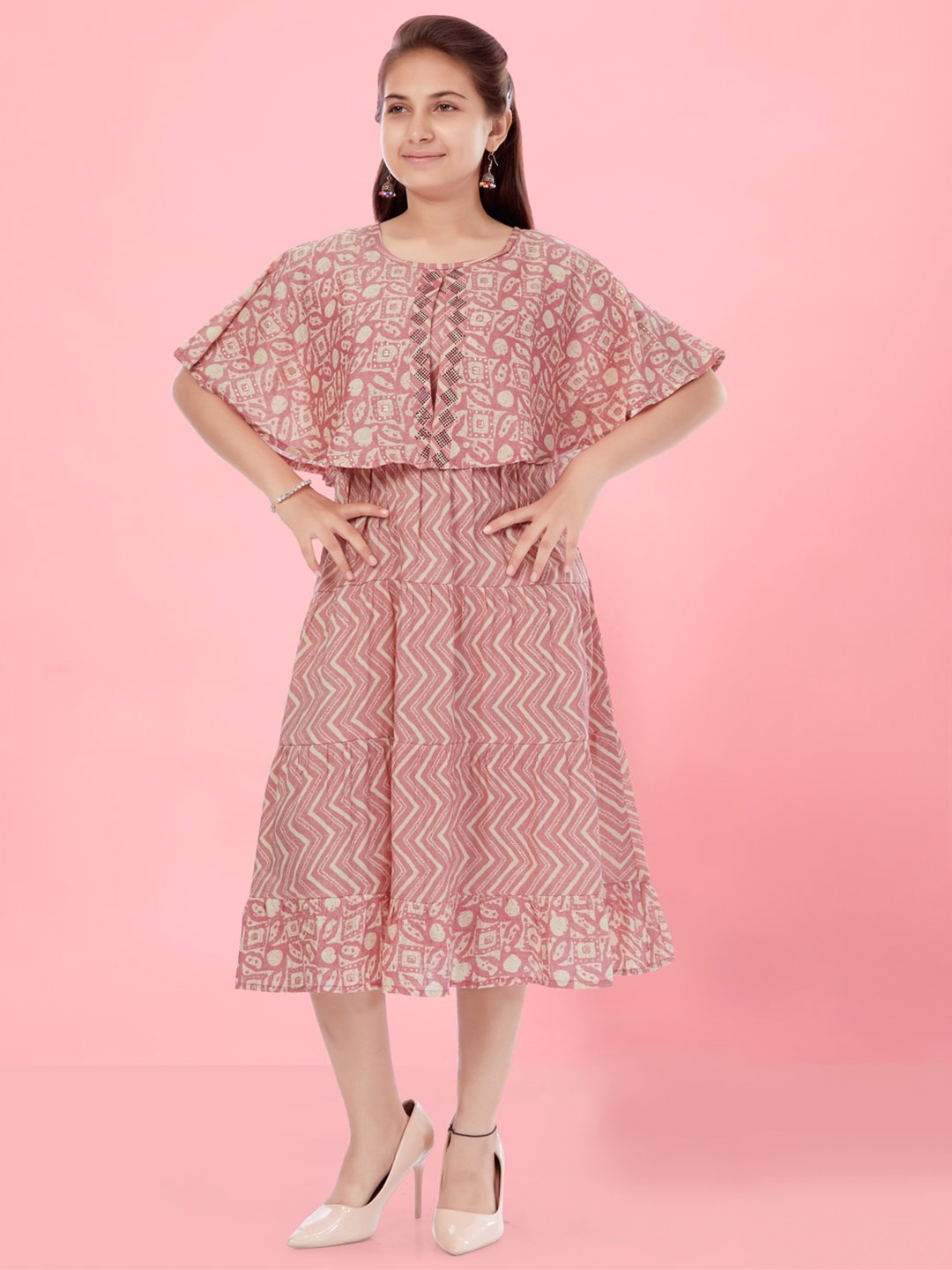 

Aarika Geometric Printed Flared Sleeves Embellished Tiered Cotton A-Line Midi Dress, Pink
