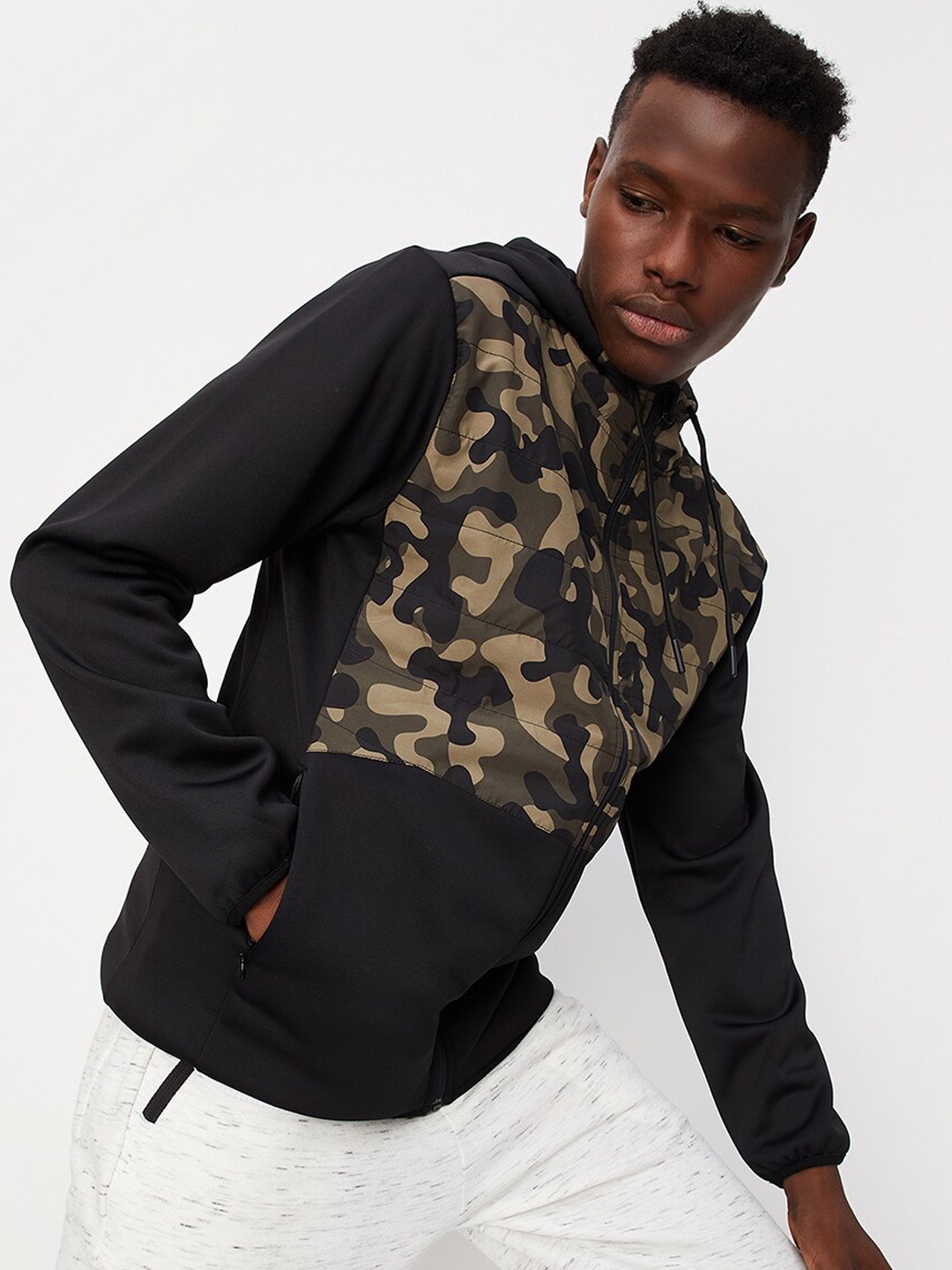 

max Camouflage Printed Hooded Bomber Jacket, Black