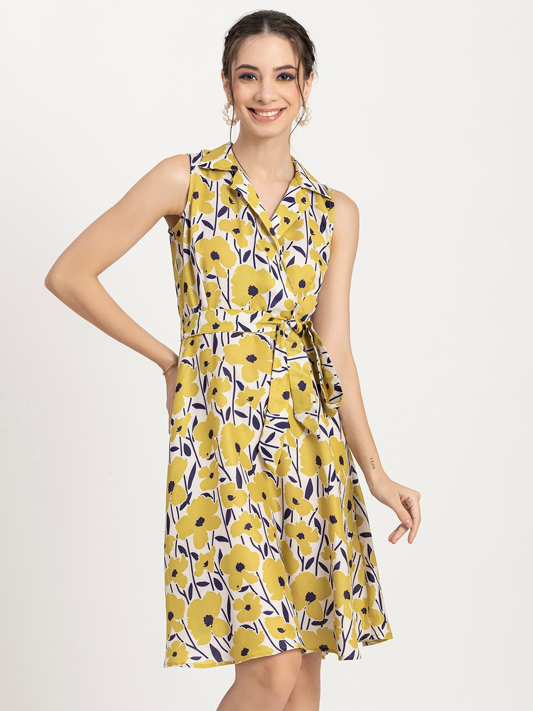 

Moomaya Floral Printed Shirt Collar Sleeveless Tie-Up A-Line Dress, Yellow