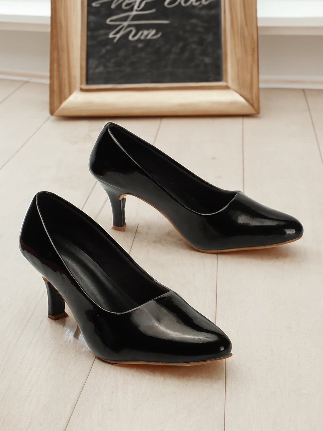 

CLOSHO Pointed Toe Kitten Heel Pumps, Black