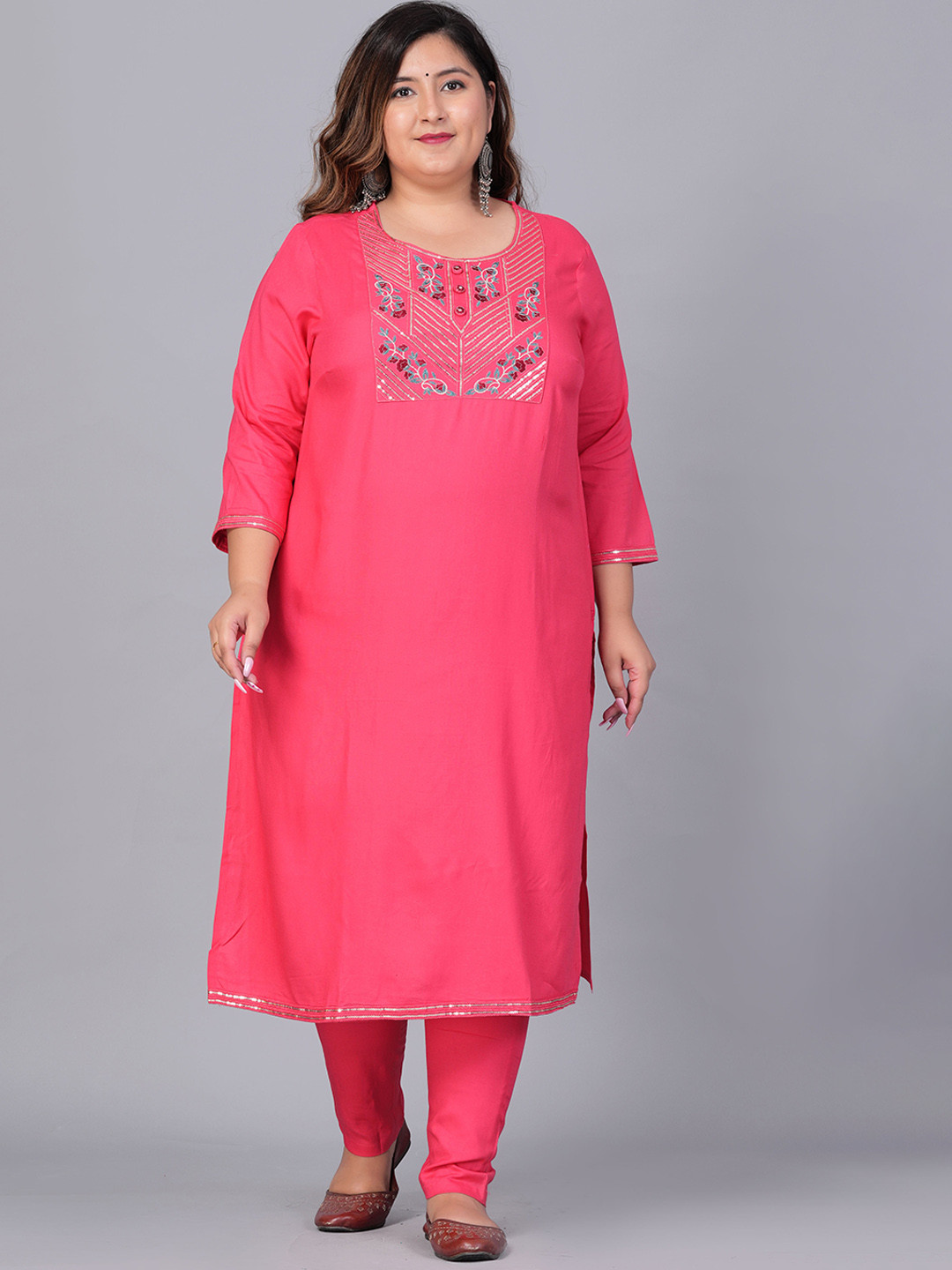 

Sztori Women Pink Floral Yoke Design Regular Sequinned Kurta with Trousers