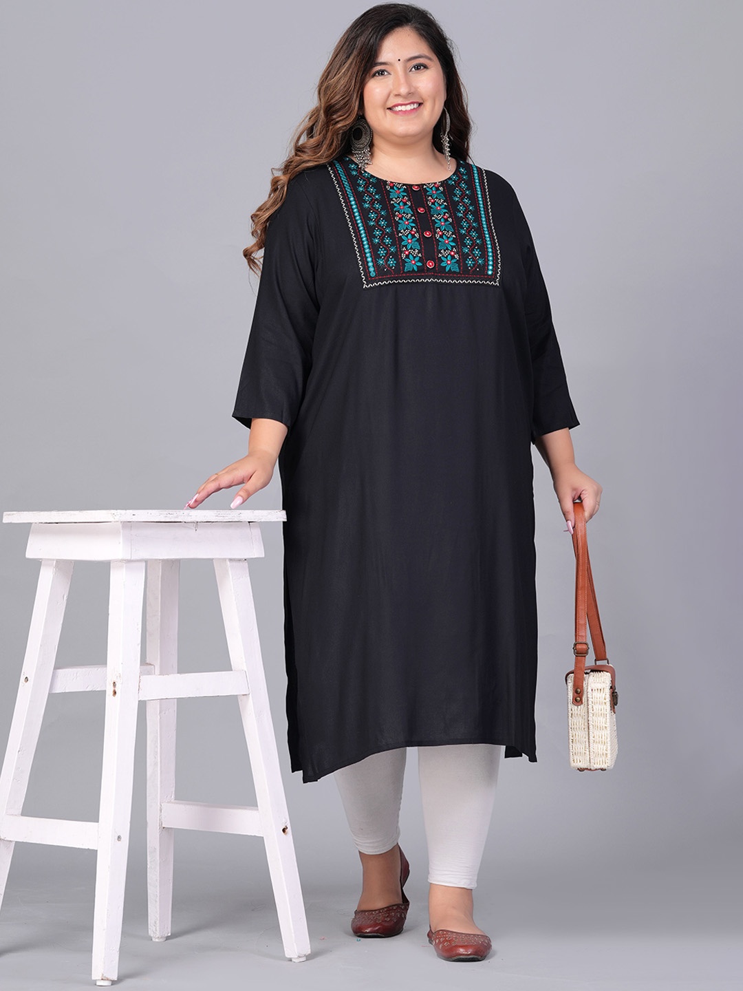 

Sztori Plus Size Floral Embroidered Yoke Mirror Work Straight Kurta, Black