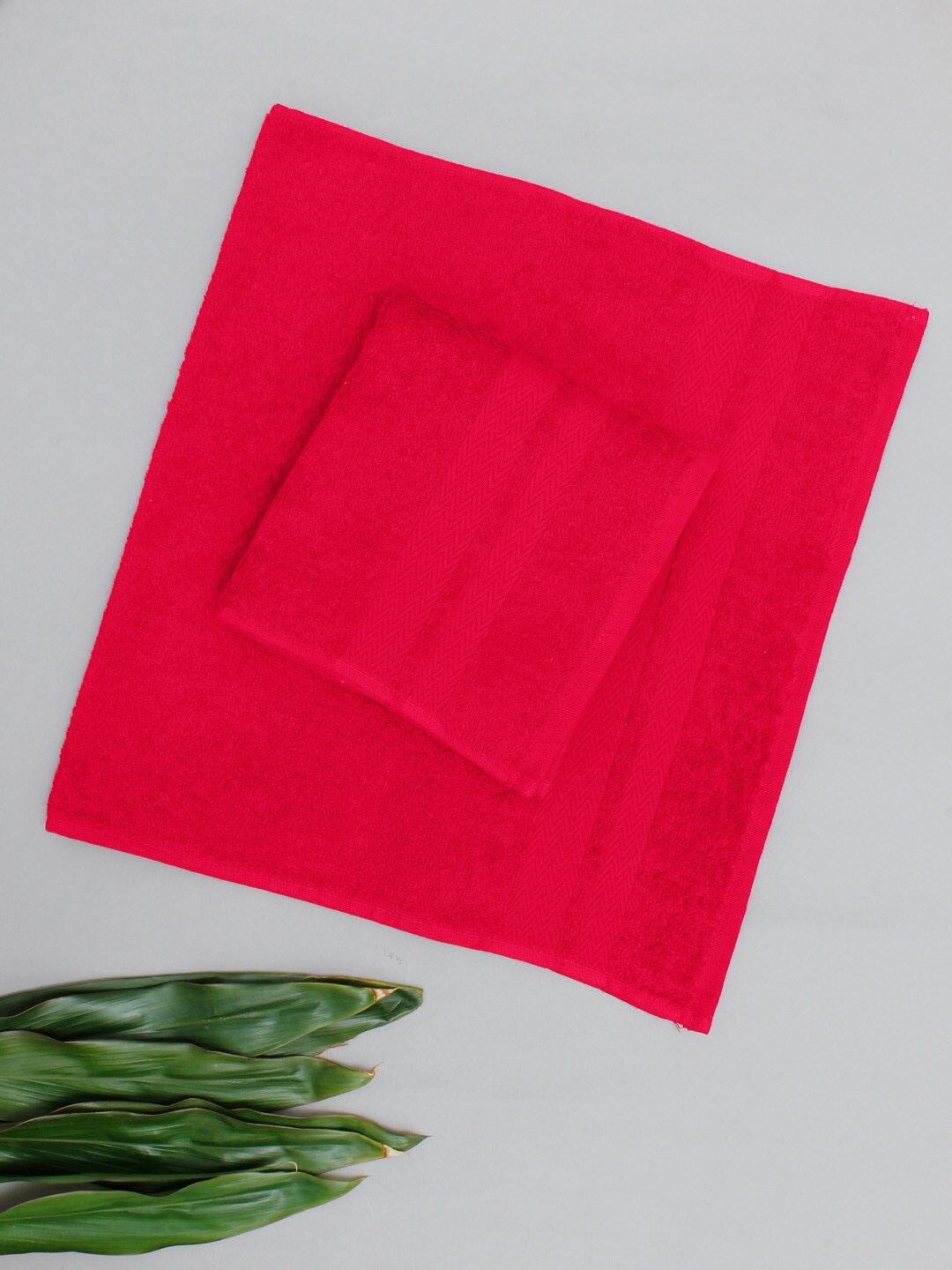 

AVI Living Herringbone Red 2-Pieces 500 GSM Pure Cotton Hand Towels
