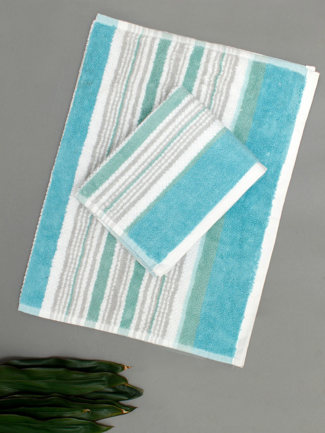 

AVI Living Madison Turquoise Blue 2-Pieces Striped 550 GSM Pure Cotton Hand Towels