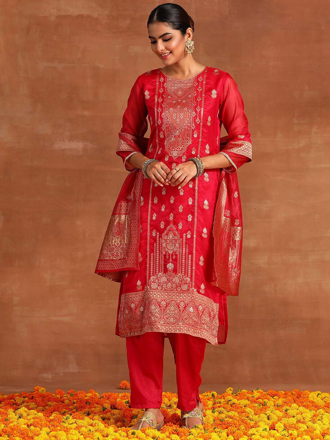 

Indo Era Ethnic Motifs Chanderi Silk Kurta with Trousers & Dupatta, Pink