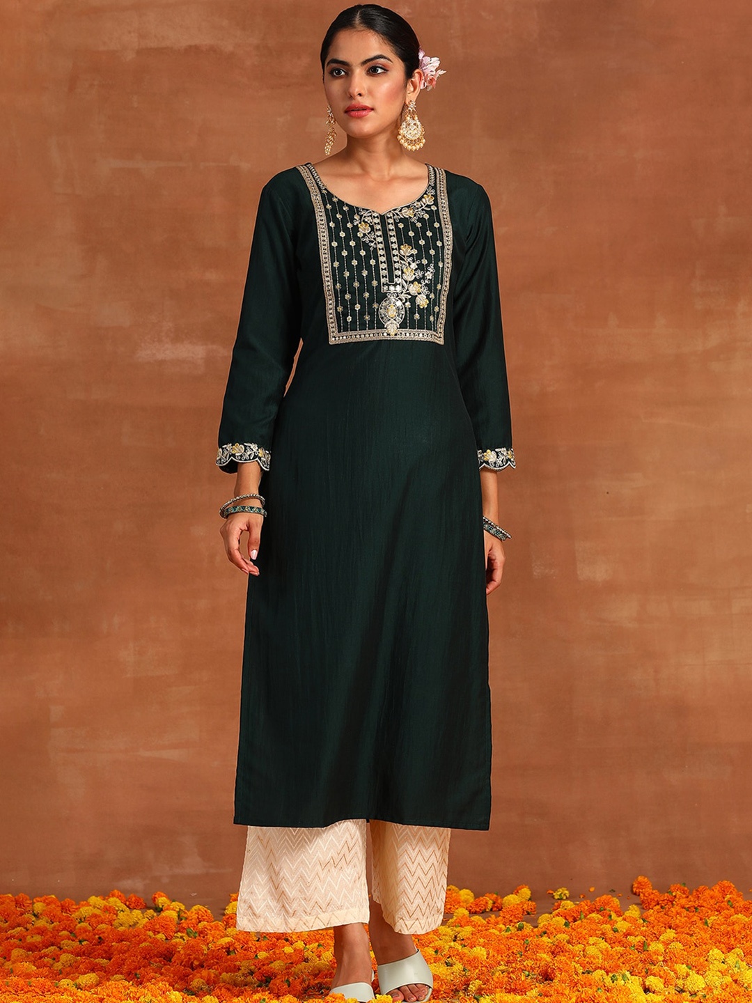 

Indo Era Floral Embroidered Yoke Scoop Neck Sequined Silk Straight Kurta, Green
