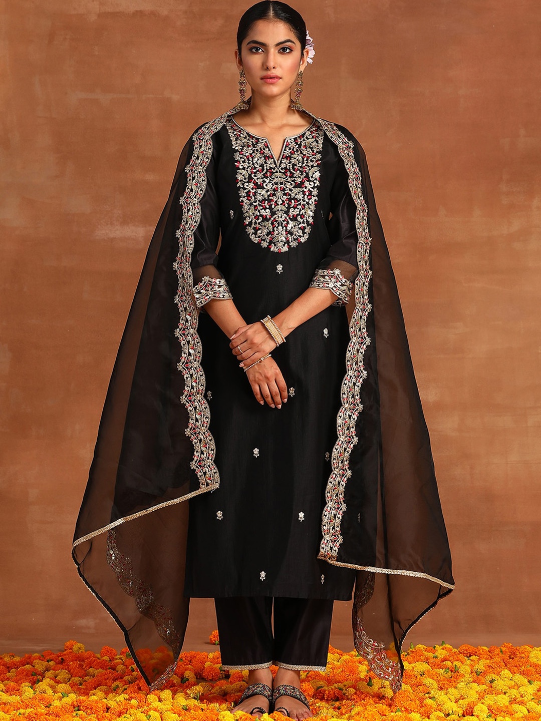 

Indo Era Floral Embroidered Thread Work Liva Kurta with Trousers & Dupatta, Black