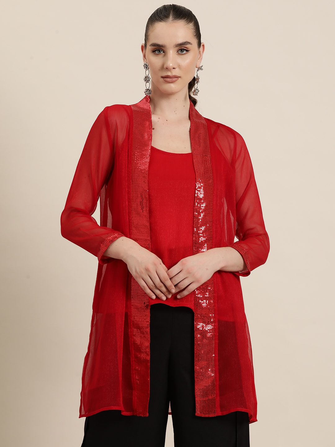 

Qurvii Sequinned Longline Shrug, Red