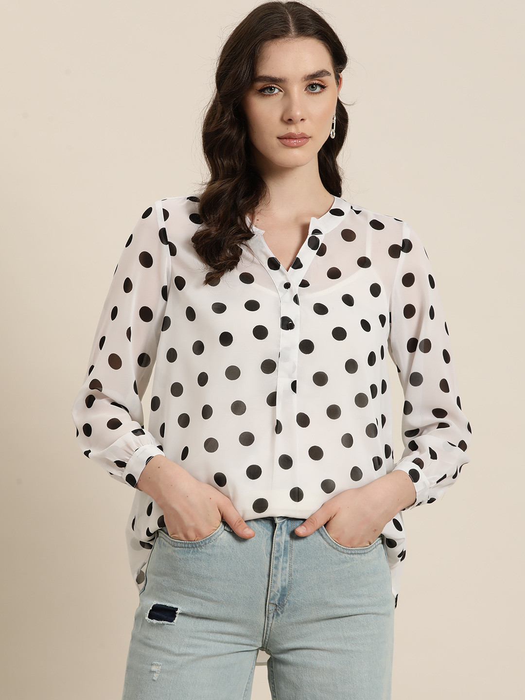 

Qurvii Polka Dot Print Mandarin Collar Georgette Top, White