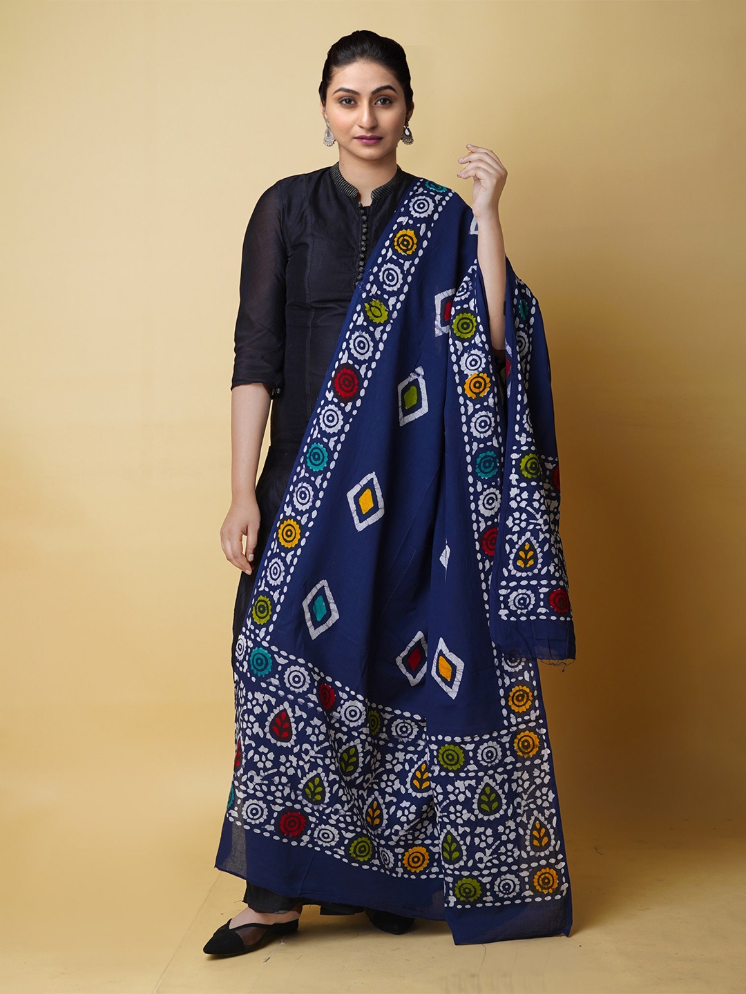 

Unnati Silks Ethnic Motifs Printed Batik Pure Cotton Dupatta, Blue