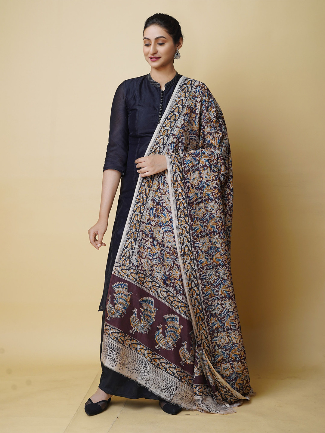 

Unnati Silks Ethnic Motifs Printed Silk Kalamkari Dupatta, Maroon