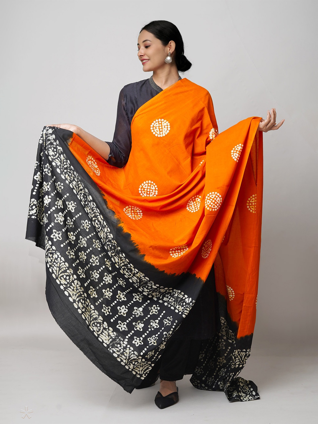 

Unnati Silks Ethnic Motifs Printed Batik Pure Cotton Dupatta, Orange