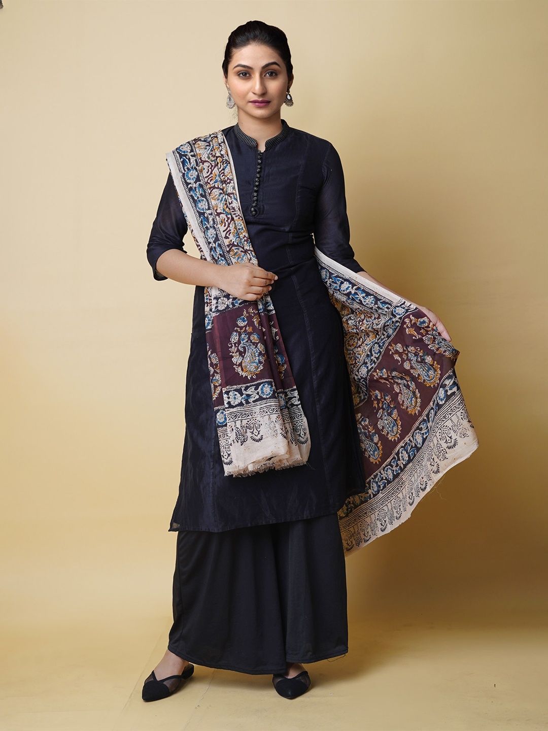 

Unnati Silks Ethnic Motifs Printed Kalamkari Dupatta, Blue