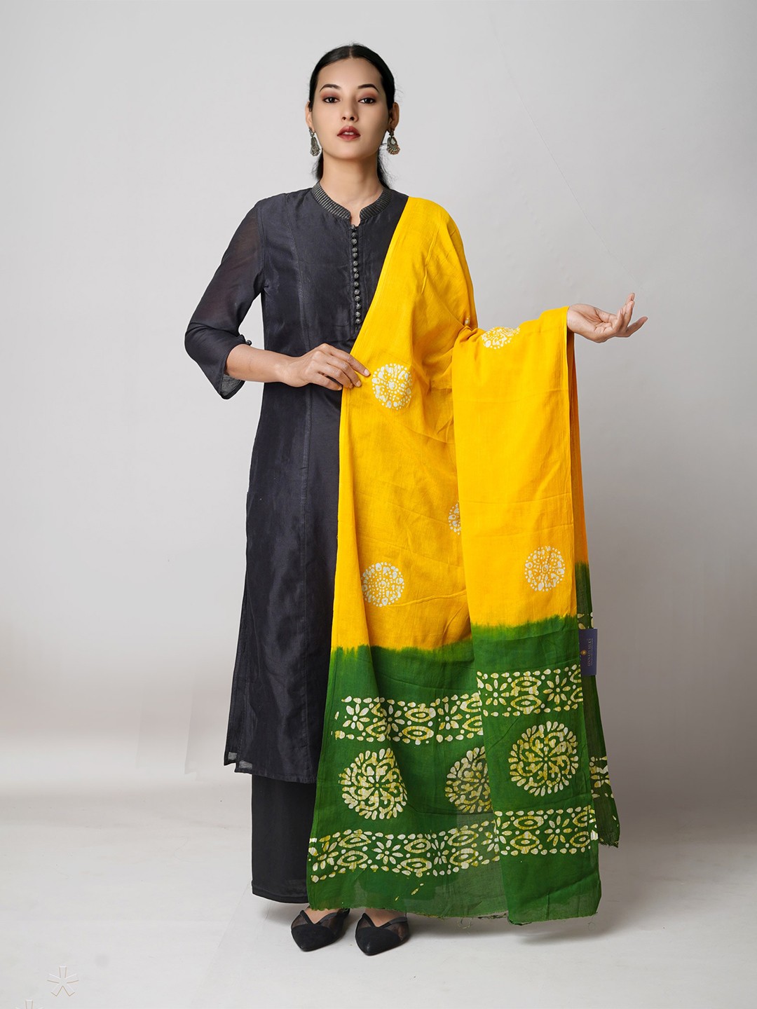 

Unnati Silks Ethnic Motifs Printed Pure Cotton Batik Dupatta, Yellow