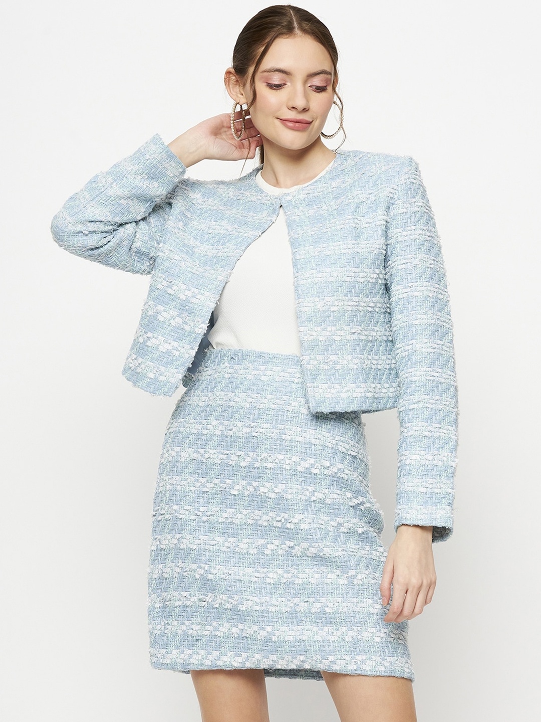 

CAMLA Self-Design Long Sleeves Blazer With Skirt, Blue