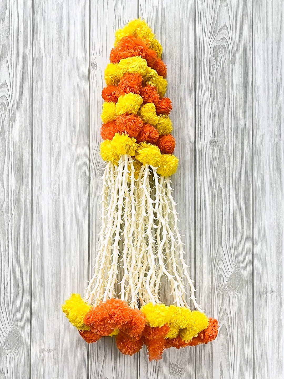 

Akaar Orange 5-Pieces Marigold Garland with Jasmine Wall Hanging Garlands