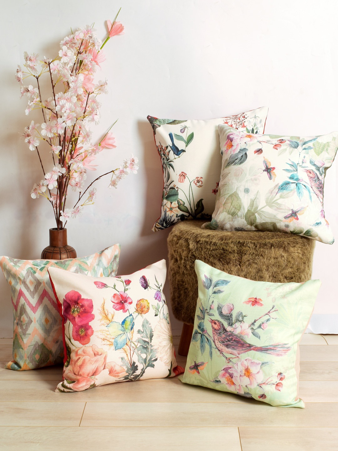 

BLANC9 Pink & Blue 5 Pieces Floral Square Cushion Covers