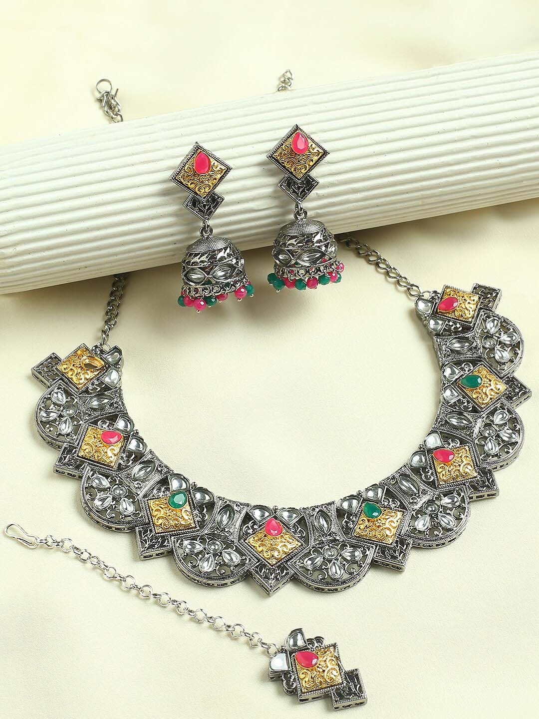 

VATSALYA creation Silver-Plated Stone-Studded Jewellery Set