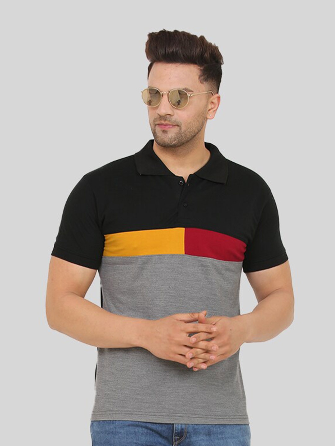 

Leotude Colourblocked Polo Collar Regular T-shirt, Black