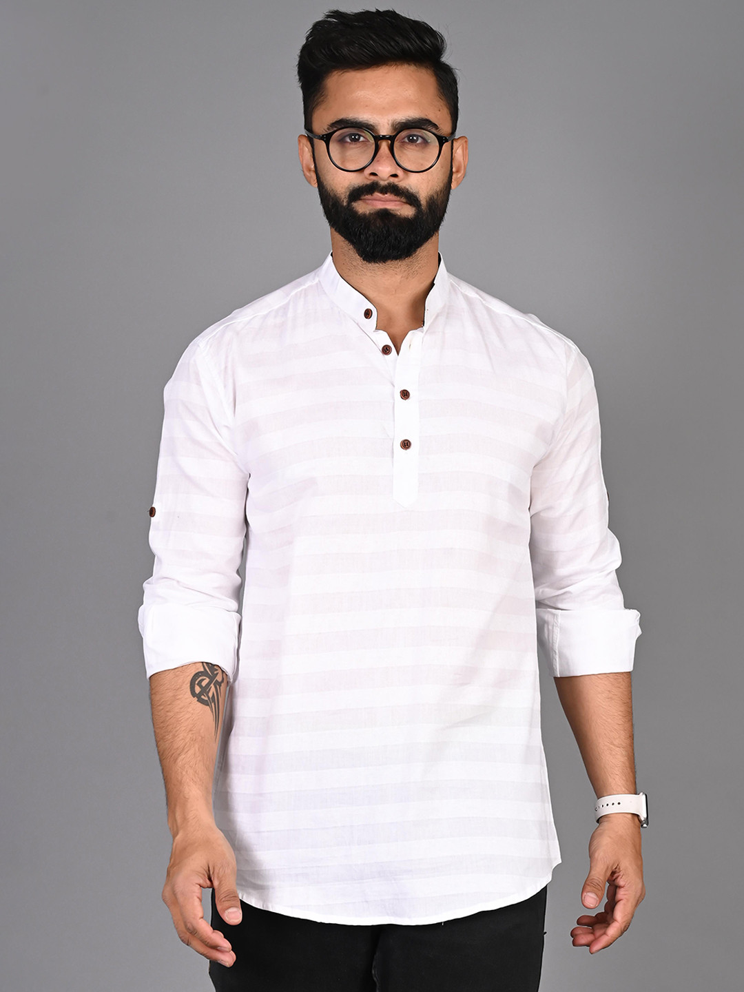 

FUBAR Striped Band Collar Roll-Up Sleeves Short Kurta, White