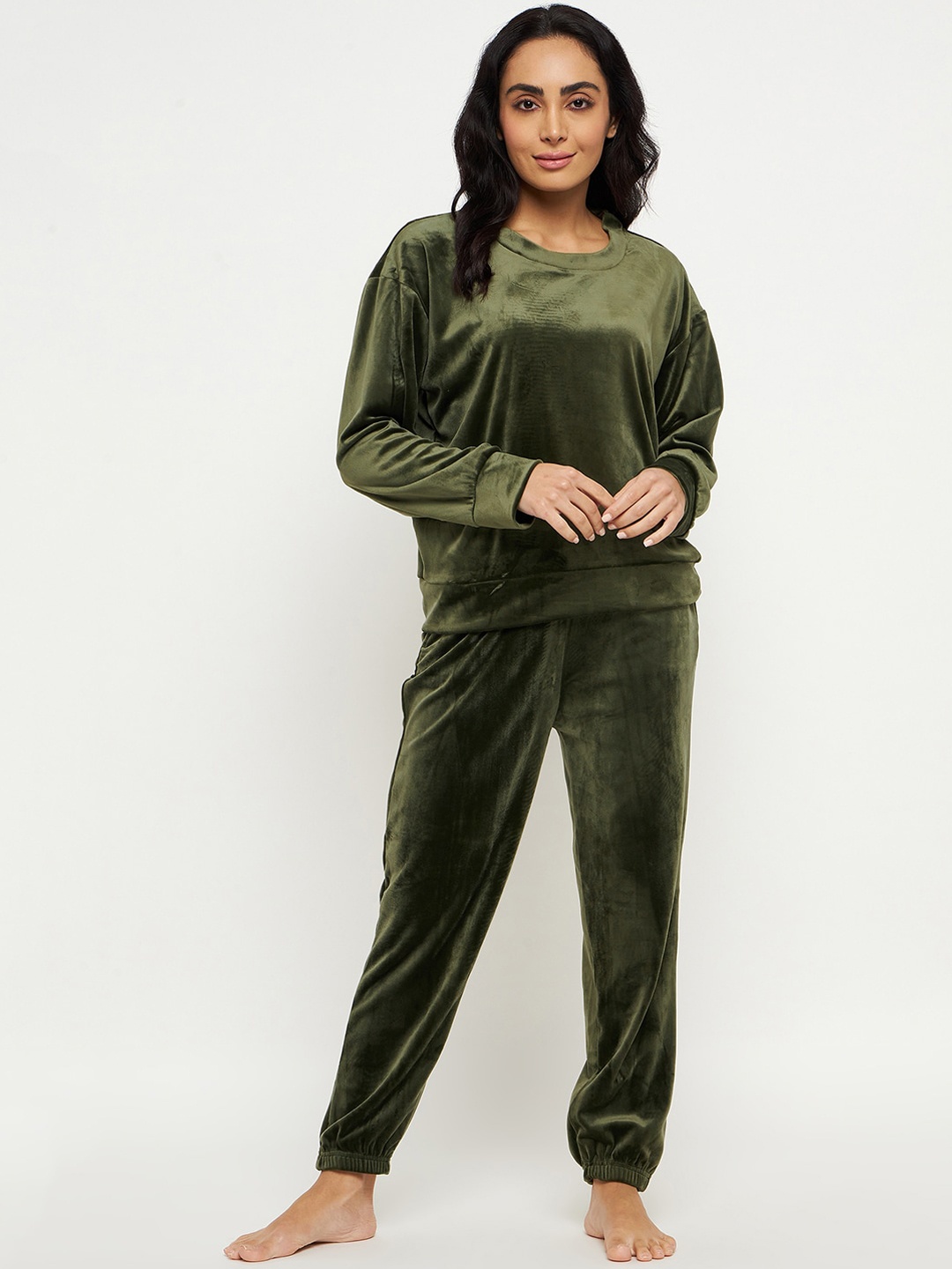 

Camey Velvet Top And Pyjamas Night Suit, Olive