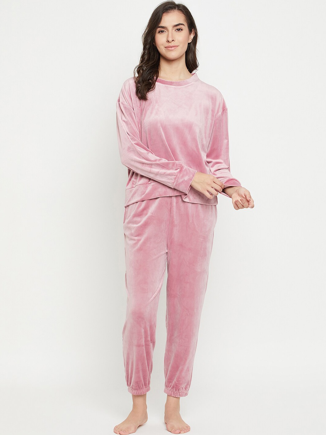 

Camey Velvet Top And Pyjamas Night Suit, Pink