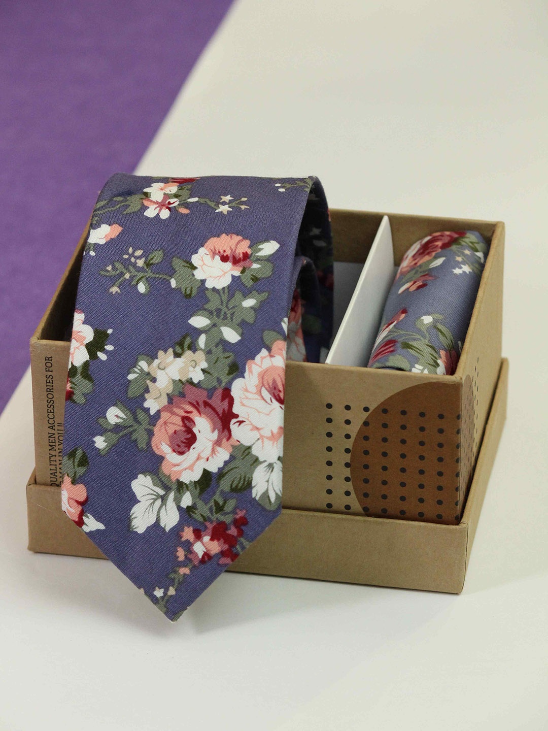 

Tossido Men Floral Printed Cotton Necktie & Pocket Square, Purple