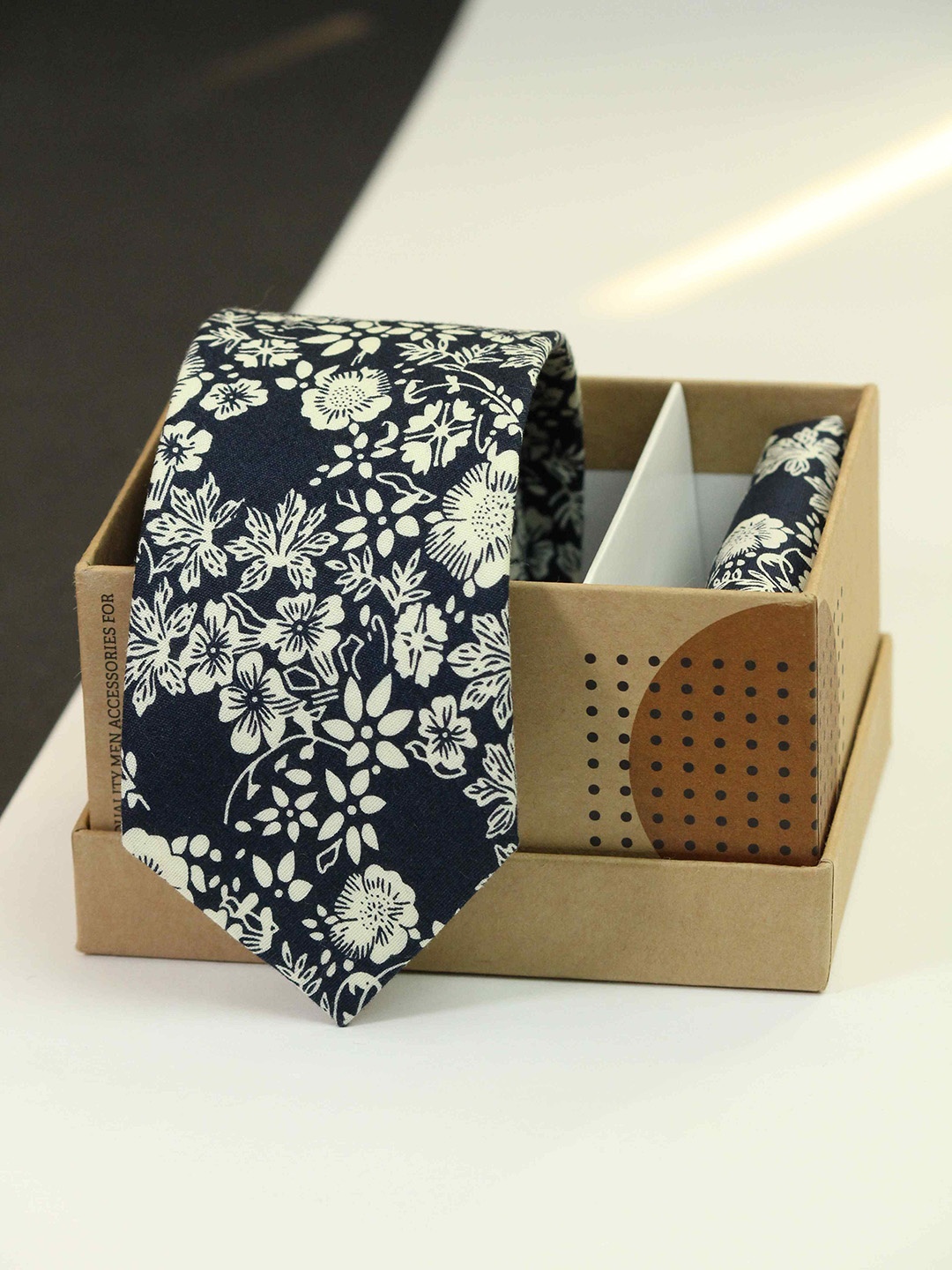 

Tossido Men Floral Printed Cotton Necktie & Pocket Square, Navy blue