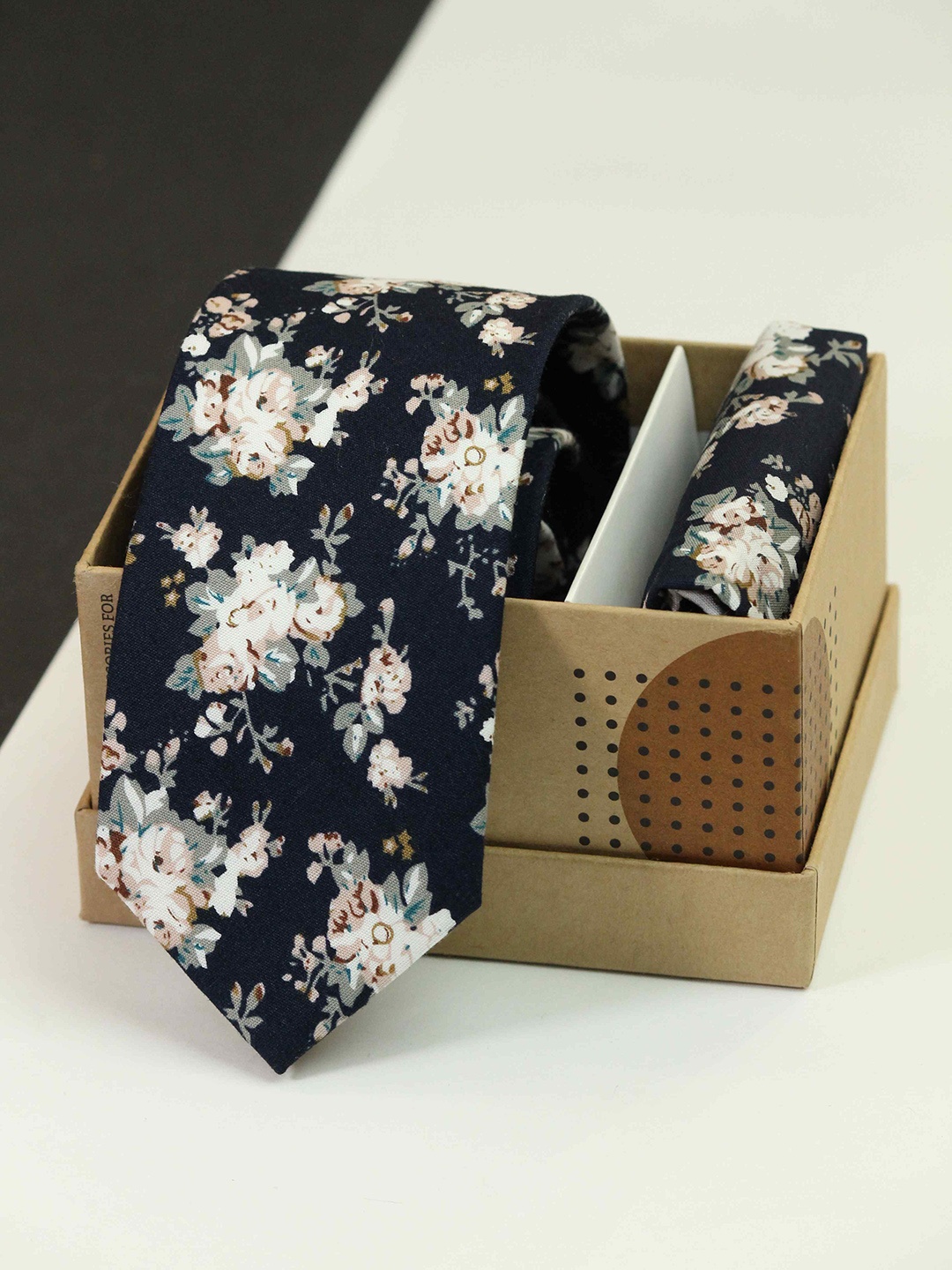 

Tossido Men Floral Printed Cotton Necktie & Pocket Square, Navy blue