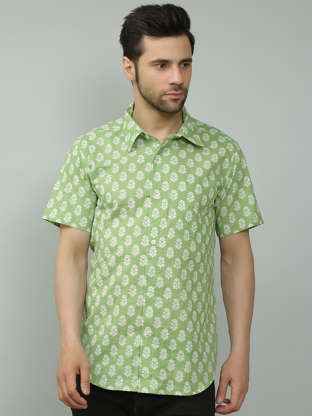 

Spring Soul Comfort Fit Floral Printed Cotton Casual Shirt, Green
