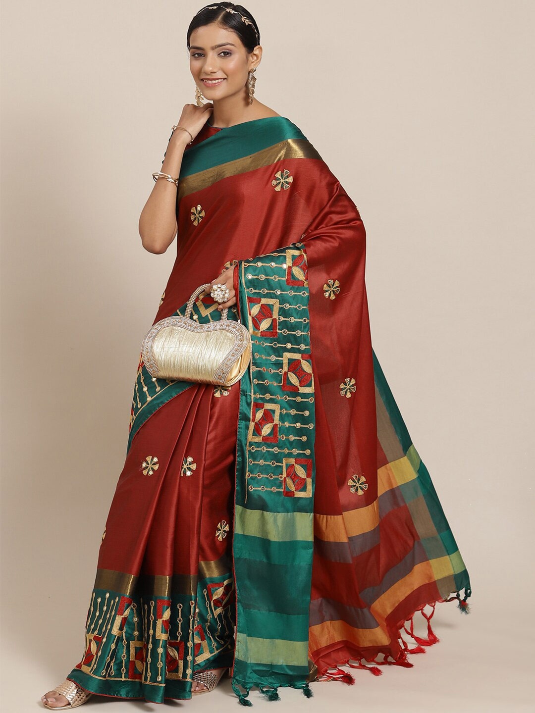 

Mitera Red & Green Ethnic Motifs Embroidered Zari Silk Cotton Saree