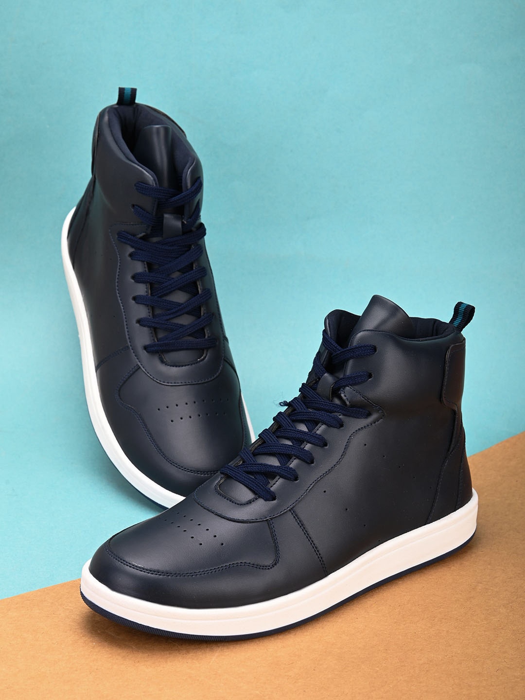 

HRX by Hrithik Roshan Men Perforated Lightweight Mid-Top Sneakers, Navy blue