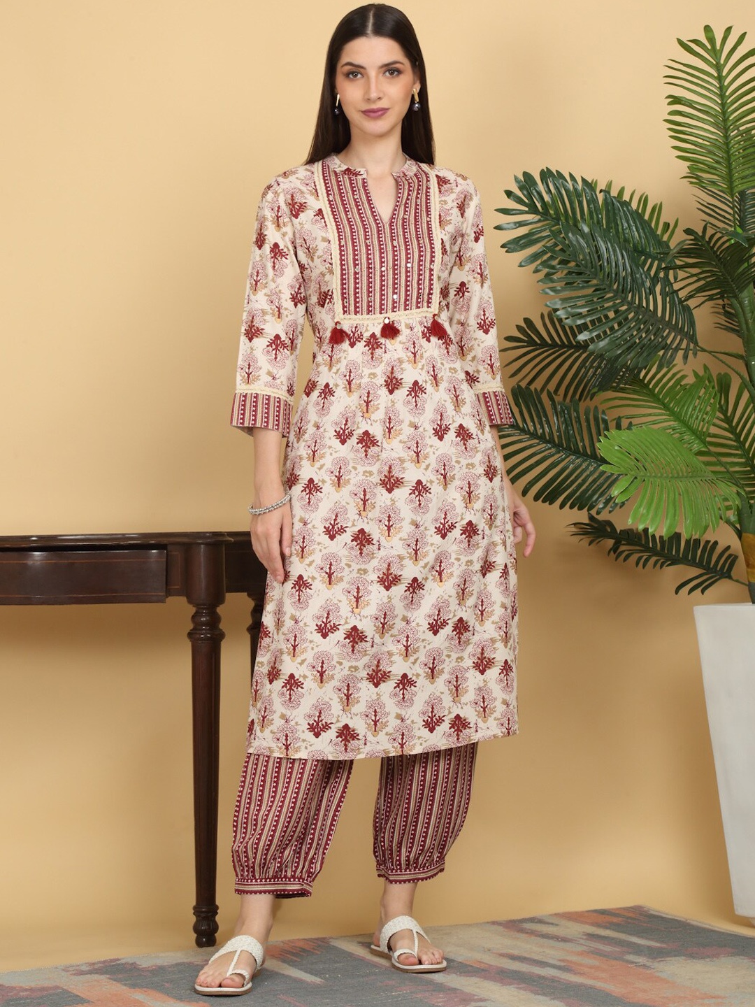 

KALINI Floral Printed Mirror Work Kurta With Harem Pants, Maroon