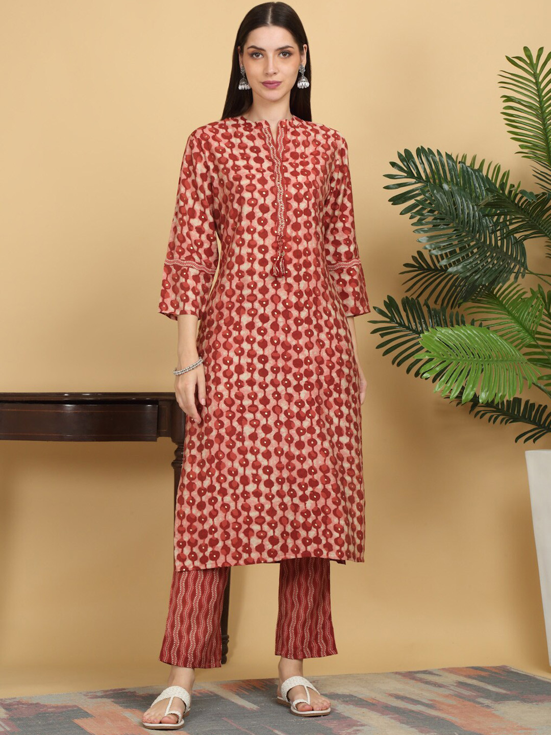 

KALINI Floral Printed Regular Beads and Stones Chanderi Silk Kurta With Trousers, Maroon