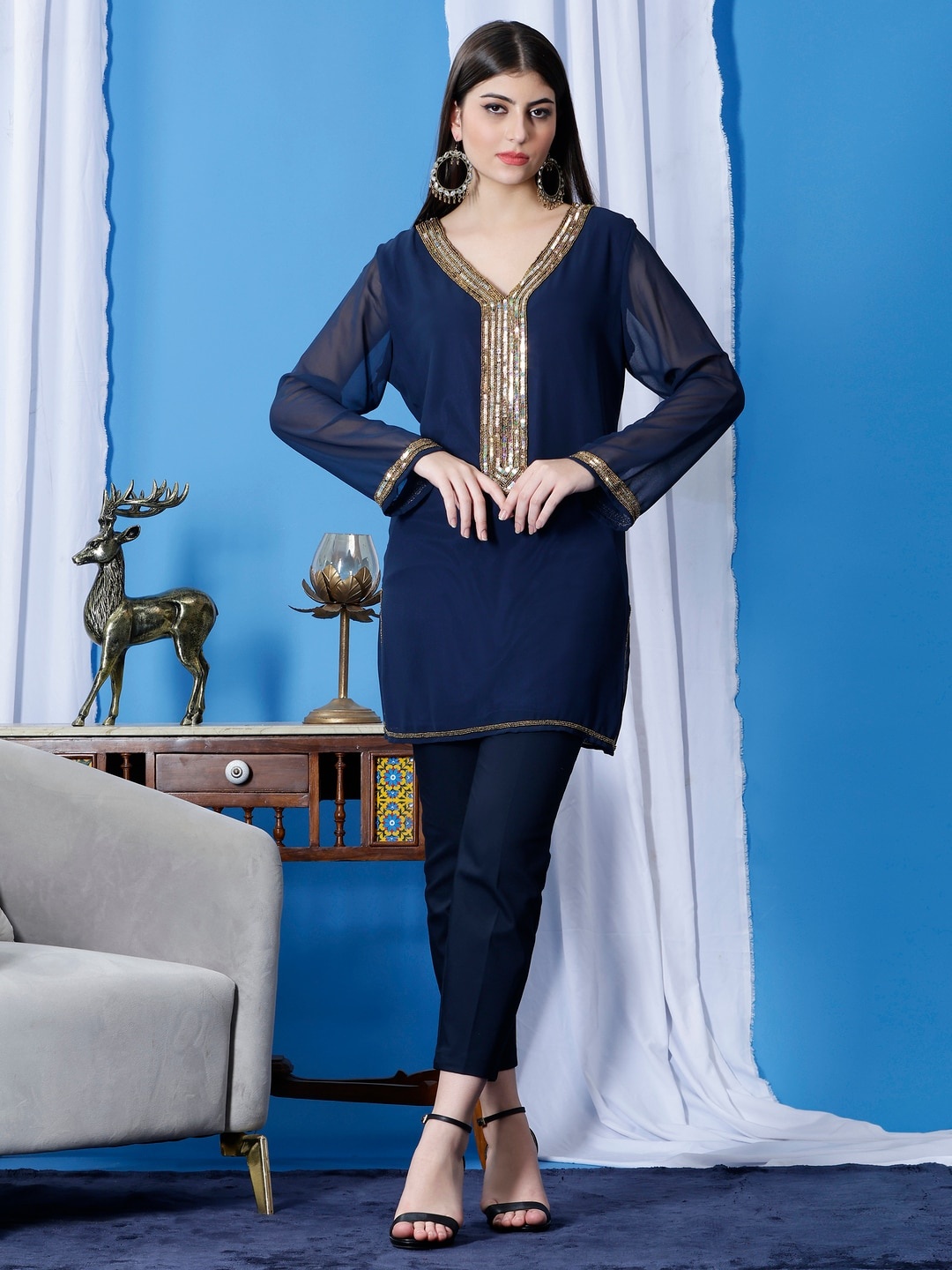 

DEBONATELLA Sequinned V-Neck Pure Georgette Kurti, Navy blue