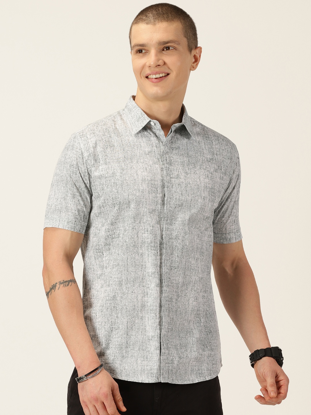 

HERE&NOW Grey Classic Slim Fit Abstract Printed Pure Cotton Casual Shirt