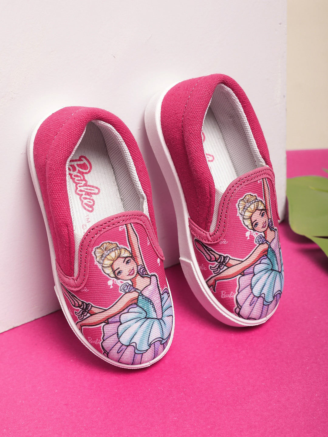 

Kids Ville Girls Barbie Printed Textile Contrast Sole Slip-On Sneakers, Pink
