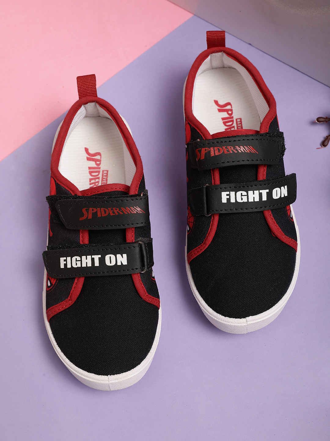 

Kids Ville Boys Spiderman Printed Comfort Insole Textile Contrast Sole Sneakers, Black
